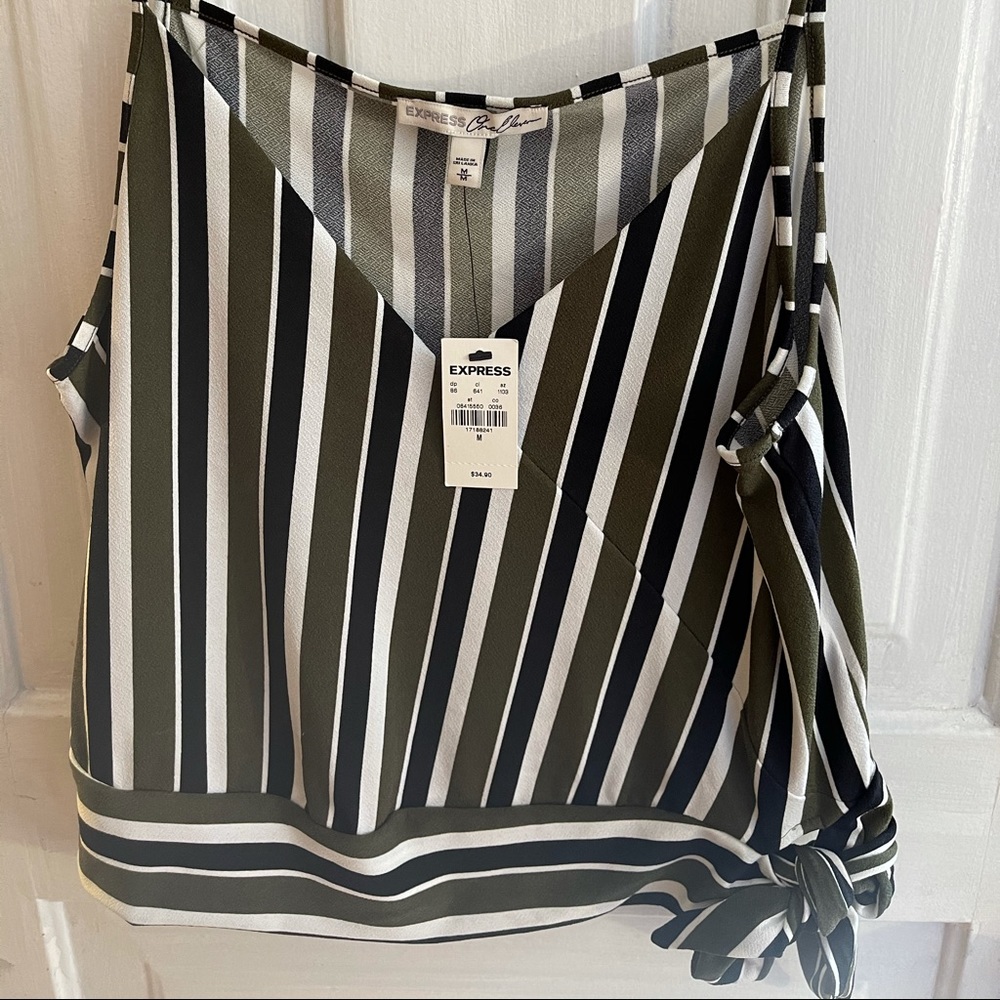 Stripped top